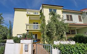Apartments Milica 56
