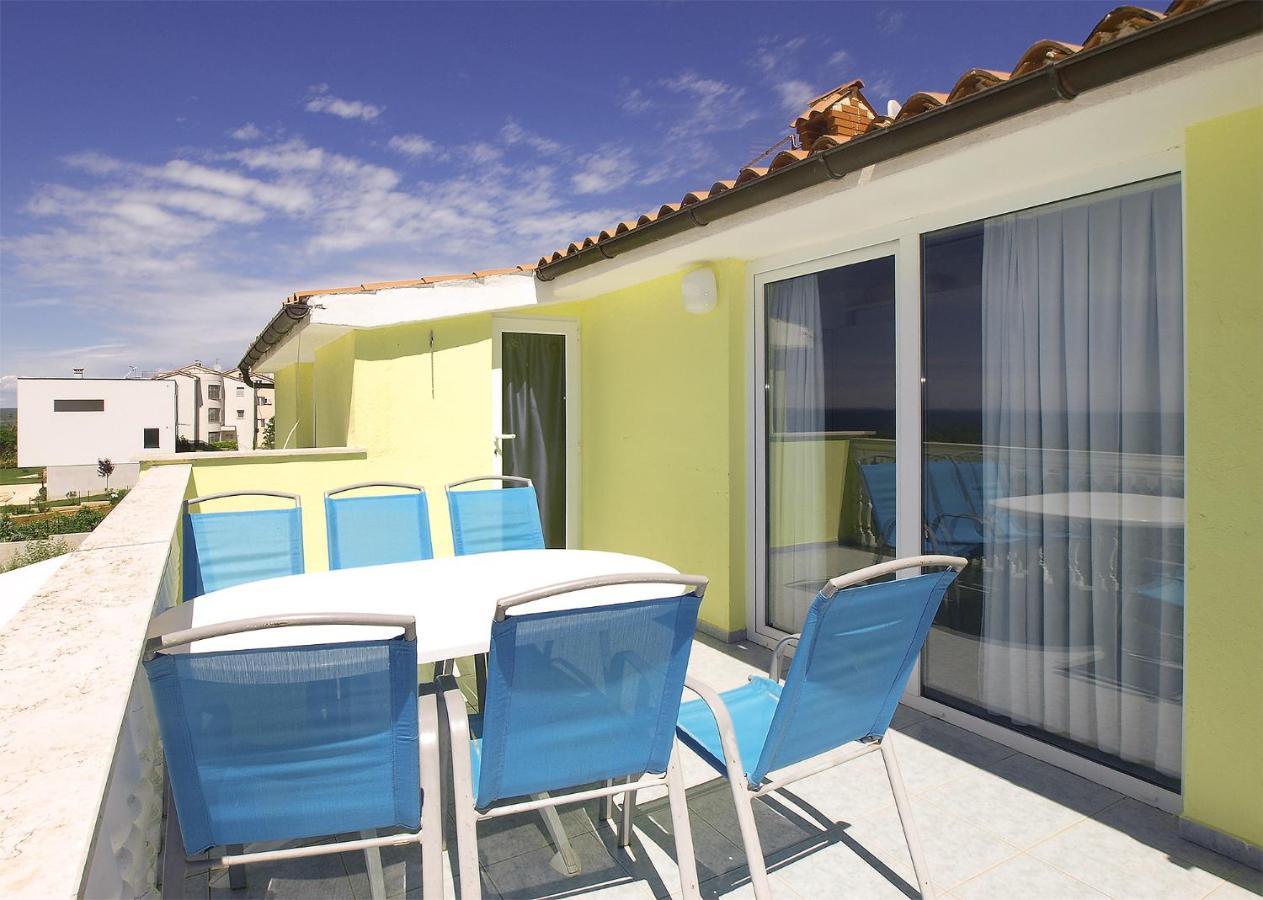 Apartments Milica 56 Pula Exterior foto