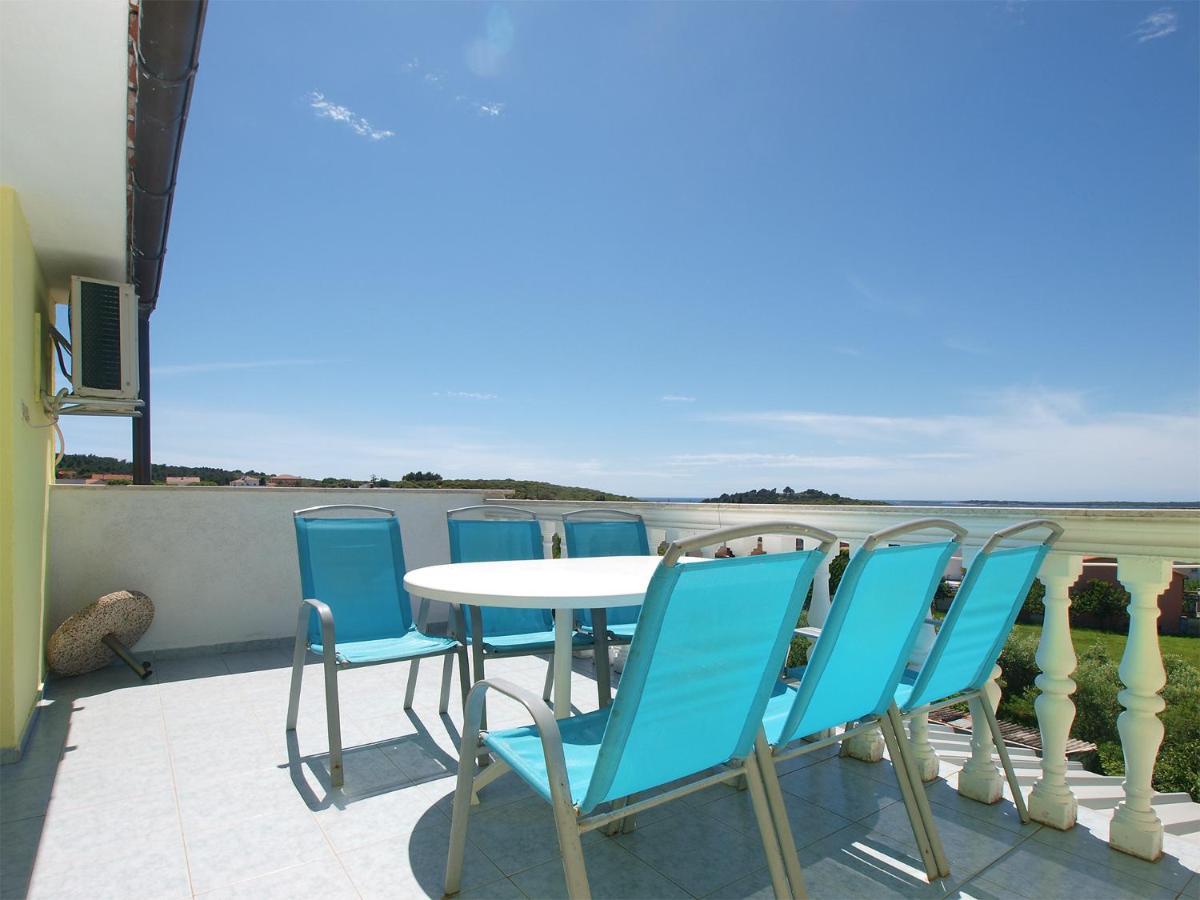 Apartments Milica 56 Pula Exterior foto