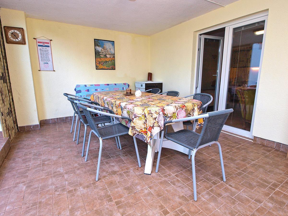 Apartments Milica 56 Pula Exterior foto
