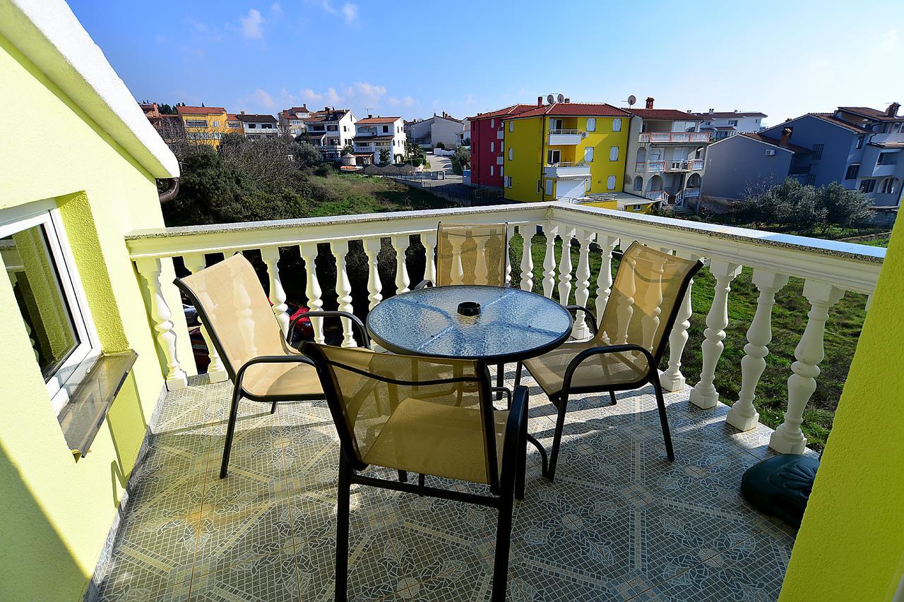 Apartments Milica 56 Pula Exterior foto